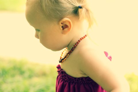 PAXbaby baltic teething amber necklace