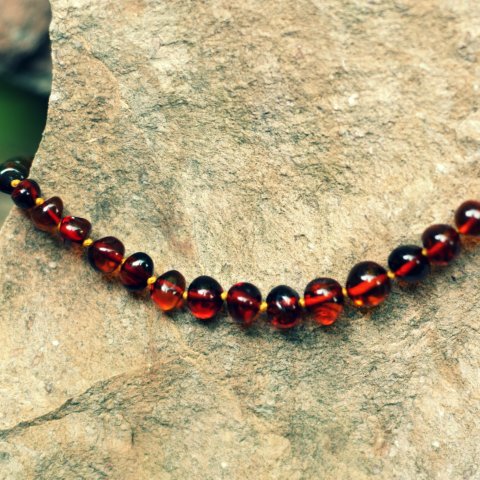 PAXbaby baltic teething amber necklace